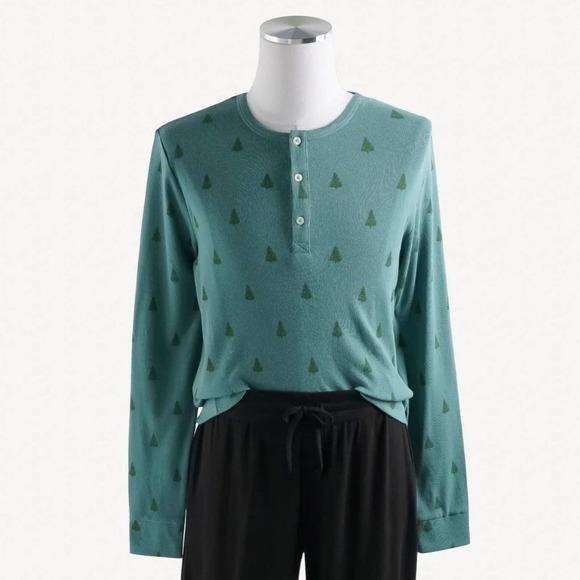 Kate Quinn Other - Kate Quinn Mens Long Sleeve Henley Top Tiny Pine Trees Small New